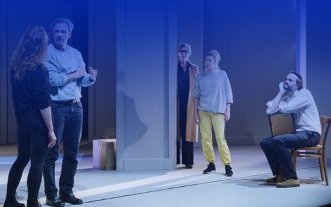 Entdecke Nachtland im Theater in der Josefstadt